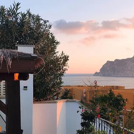 Villa Espectacular Junto A La Playa, Piscina Privada Y Vistas Al Mar *