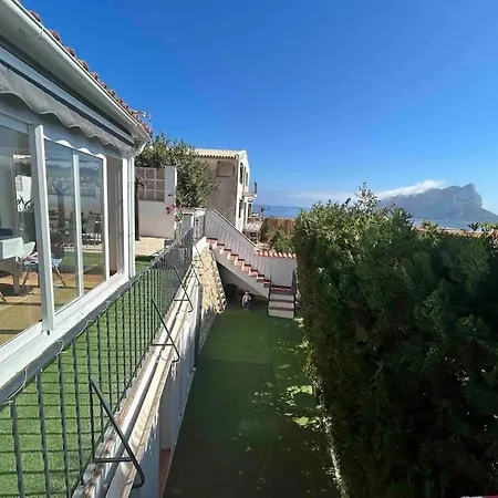 Espectacular Junto A La Playa, Piscina Privada Y Vistas Al Mar