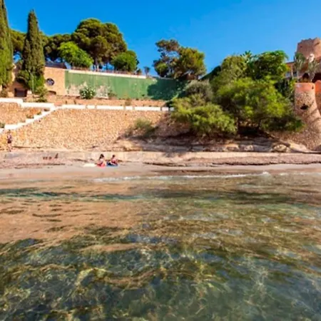 Villa Espectacular Junto A La Playa, Piscina Privada Y Vistas Al Mar *