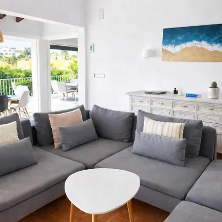 Willa Sea Views, Private Pool And Walking To Ifach