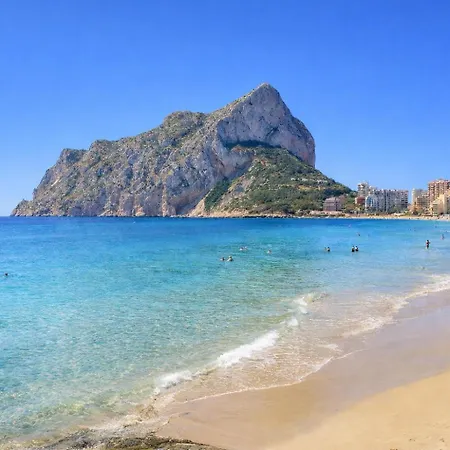 Willa Sea Views, Private Pool And Walking To